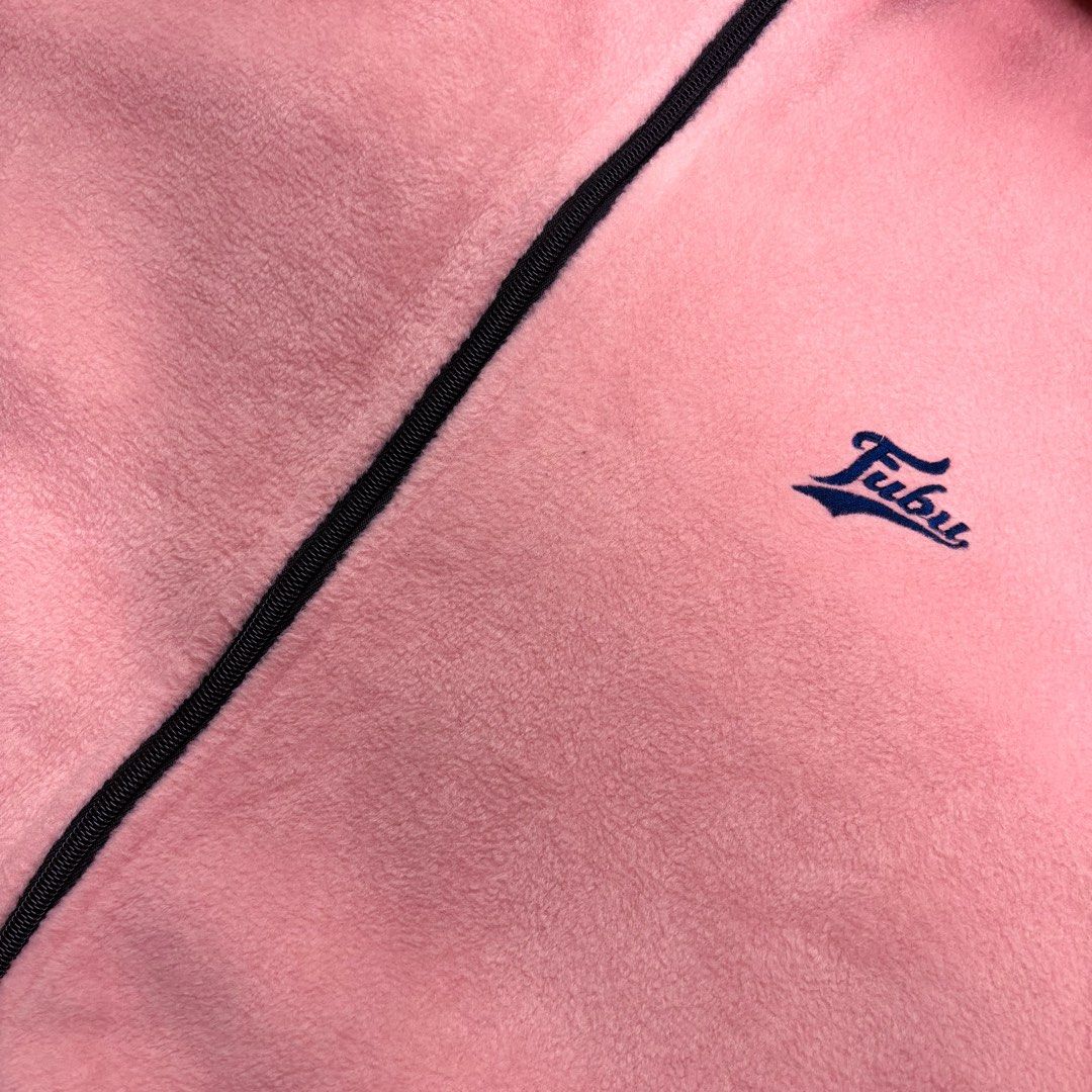 Fubu | Vest. (Category: Vests) located in Manila. Submitted by bypiecesandstories (Listing ID 1468323573, Image 3). Description: Fubu | Vest. 599 PHP 🧡 Perfect Condition Can Fit — Small to Large Dimensions — W 22" L 26" Add a pop of color to your rotation with this Fubu vest. Featuring a sporty design and a classic logo detail, it’s an easy statement layer to wear over your favorite tees and long sleeves. *Cut Tag* • REMINDERS • — Read the Rules