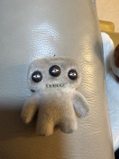 （分類：）位於 。 由 whatsapp_96029380 提交（商品編號 1468460579，圖片 1）。簡介： 。