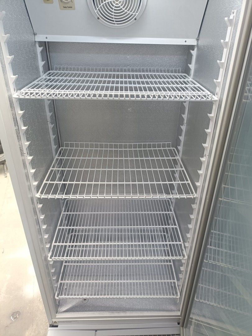 FUJIDENZO CHILLER INVERTER 14CUFT (Category: Other Home Appliances) located in Manila. Submitted by luckywindow.aircon02 (Listing ID 1468462477, Image 3). Description: CHILLER FUJIDENZO 14CUFT INVERTER Unit details 👇🏽 - Store pull out second hand -FUJIDENZO brand - Inverter type - 220v - fast cooling - adjustable temp - functionable led light with switch on & off - plug & ready to use - No history of repair - All in good condition specially goo