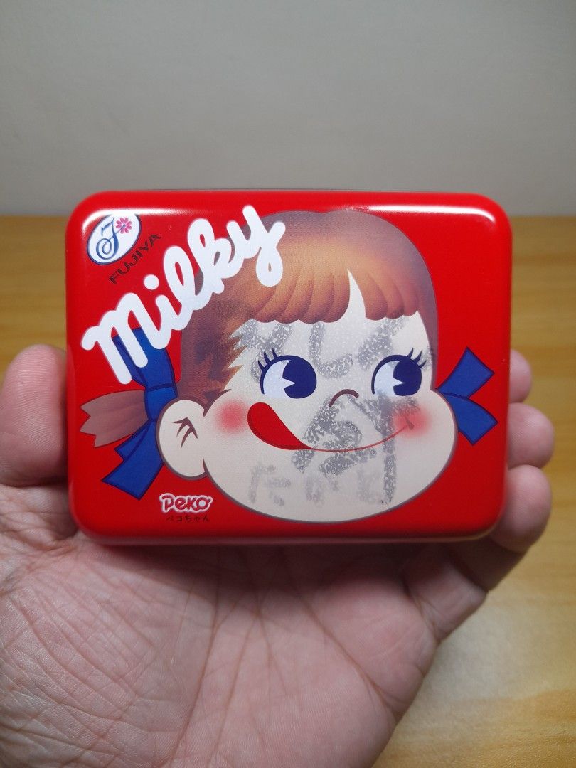 FUJIYA MILKY PEKO-CHAN TIN CASE (Category: Other Merchandise) located in Bulacan. Submitted by nansantiago (Listing ID 1468445527, Image 1). Description: FUJIYA MILKY PEKO-CHAN TIN CASE 🏷️ ₱95‼️ 📍 Location: Plaridel, Bulacan 💸 Mode of Payments: Gcash / BPI 📦 Pick-up / Ship 🚚 Couriers : Flash Express / SPX / Lalamove.