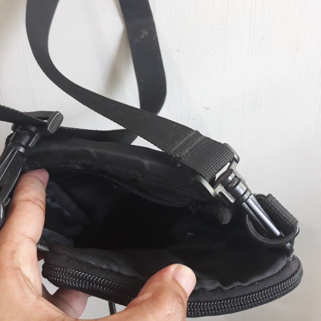 FX CREATIONS MINI MESSENGER/SLING BAG (Category: Sling Bags) located in Lipa City. Submitted by n1tchz (Listing ID 1468326111, Image 3). Description: No issue All zipper working Quick Release Buckle Multi pocket Dm me, ty.