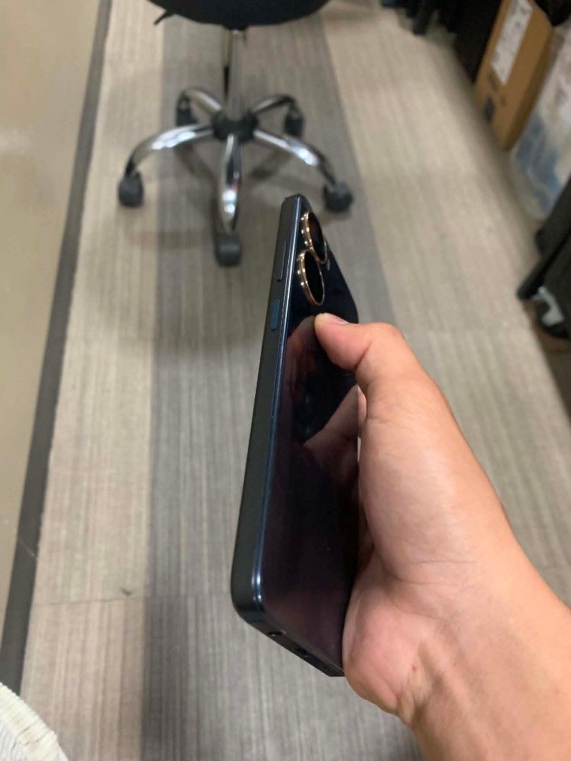 Gaming Phone (Category: Early Generation Mobile Phones) located in Talacogon. Submitted by sellpon (Listing ID 1468468832, Image 3). Description: FOR SALE: nubia Neo 5G (Base Model) - 8GB/256GB With Box - Complete! 🔥 Pang Gaming na Budget ✔️ 8GB RAM + 256GB (up to 18GB extended RAM) ✔️ 6.6" FHD+ 120Hz - smooth pang ML / COD ✔️ UNISOC T820 5G - 6nm Gaming Chipset ✔️ 50MP Camera / 13MP Selfie ✔️ 4500mAh + 22.5W Fast Charge ✔️ Mecha Design - Yellow