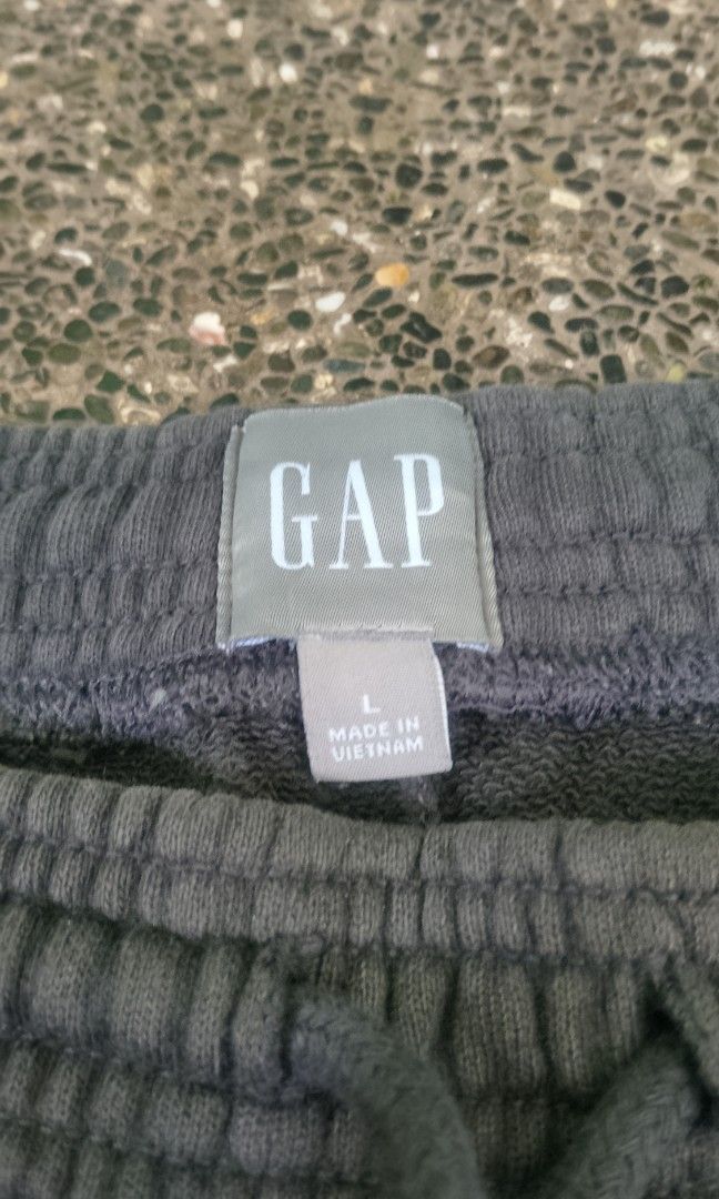 gap shorts (Category: Shorts) located in Oas. Submitted by yortzzz (Listing ID 1468284247, Image 2). Description: 9/10 cl.