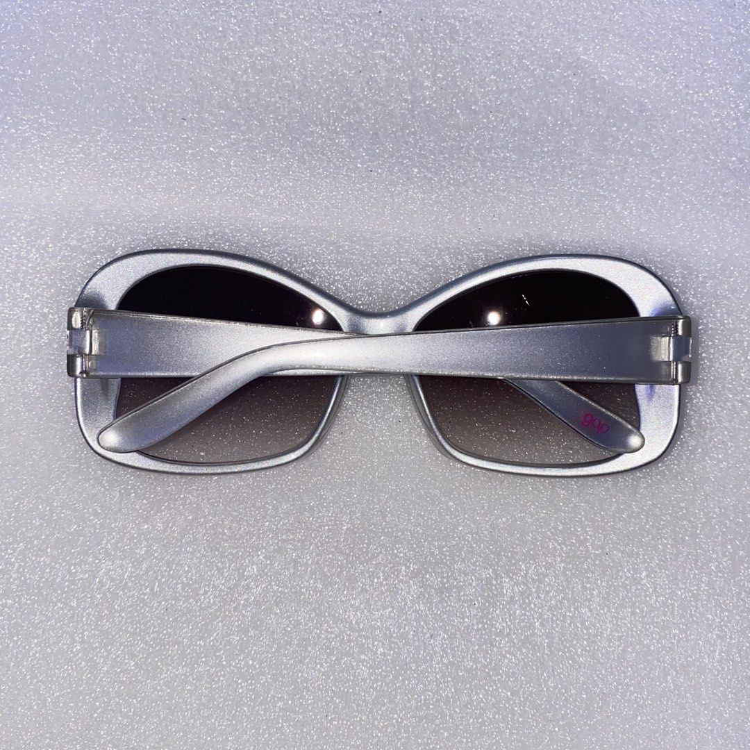 Gap Sunglasses (Category: Sunglasses & Eyewear) located in Bulacan. Submitted by jexmd (Listing ID 1468296159, Image 2). Description: .
