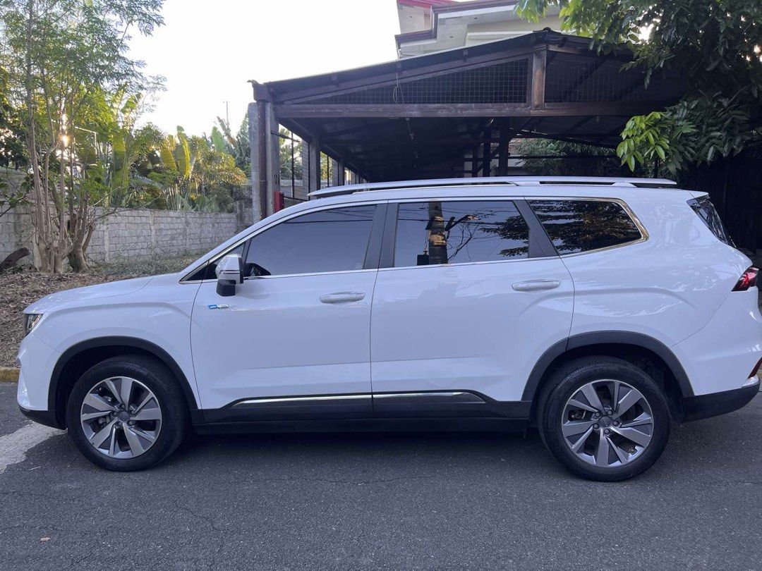 Geely Okavango Urban Auto (Category: Used Cars) located in Manila. Submitted by kaaatvill (Listing ID 1468499816, Image 2). Description: FOR SALE: 2021 GEELY OKAVANGO URBAN Price: ₱700,000- Negotiable Mileage: 46,980 km ✅Casa-maintained with service records ✅No known issues ✅Well-maintained unit PM for inquiries, additional details, or to schedule a viewing. Location: Bf Homes Parañaque City Mobile Number - 0954 193 9811.