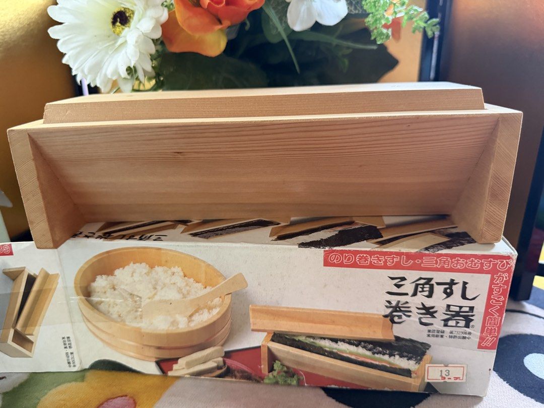 Giftset from Japan surplus! unused (Category: Other Merchandise) located in Santo Tomas. Submitted by rufon.joy42 (Listing ID 1468392693, Image 3). Description: Giftset from japan surplus.