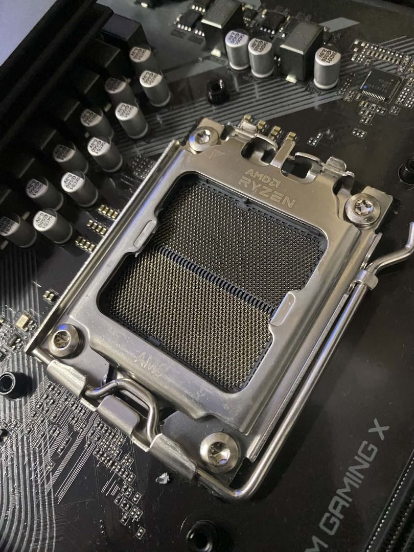Gigabyte A620M Gaming X (Category: Computer Parts) located in Rizal. Submitted by mltech (Listing ID 1468497027, Image 3). Description: For Sale: Gigabyte A620M Gaming X (AM5) Price: ₱4,000 (FIX) Already tested with Ryzen 5 7500F No issues With box Loss I/O Shield (can be bought online) Location: Montalban, Rizal (Princess Rica Shop) NO LAST PRICE .