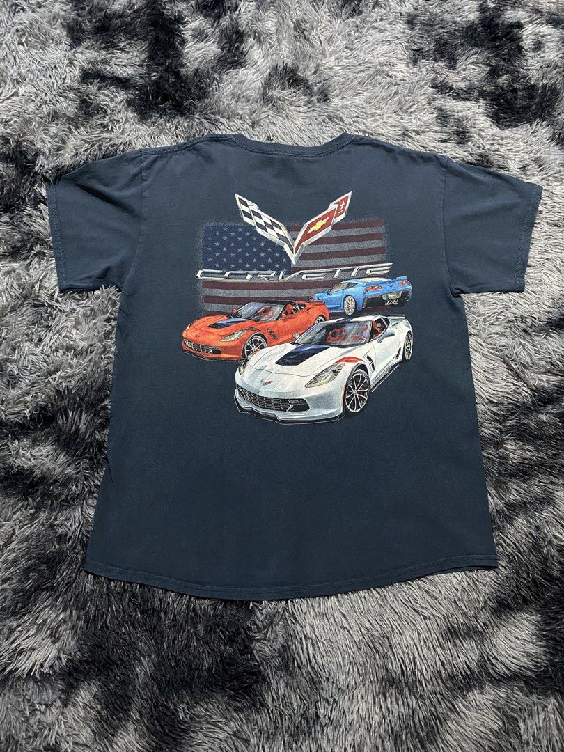 Gildan Corvette Car tee (Category: Tshirts & Polo Shirts ) located in Manila. Submitted by zrothrift (Listing ID 1468313505, Image 1). Description: Gildan Corvette Car tee Measurements: Large on Tag Width: 21 Inches Length: 28 Inches washable dirt stains (barely noticeable) ₱380.