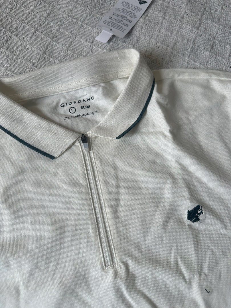 Giordano White Polo (Category: Tshirts & Polo Shirts ) located in Dasmarinas. Submitted by destashingaccount_ph (Listing ID 1468307712, Image 2). Description: Giordano Men’s Polo Shirt Slim fit Large on tag Brand new, still with tag, no flaws.
