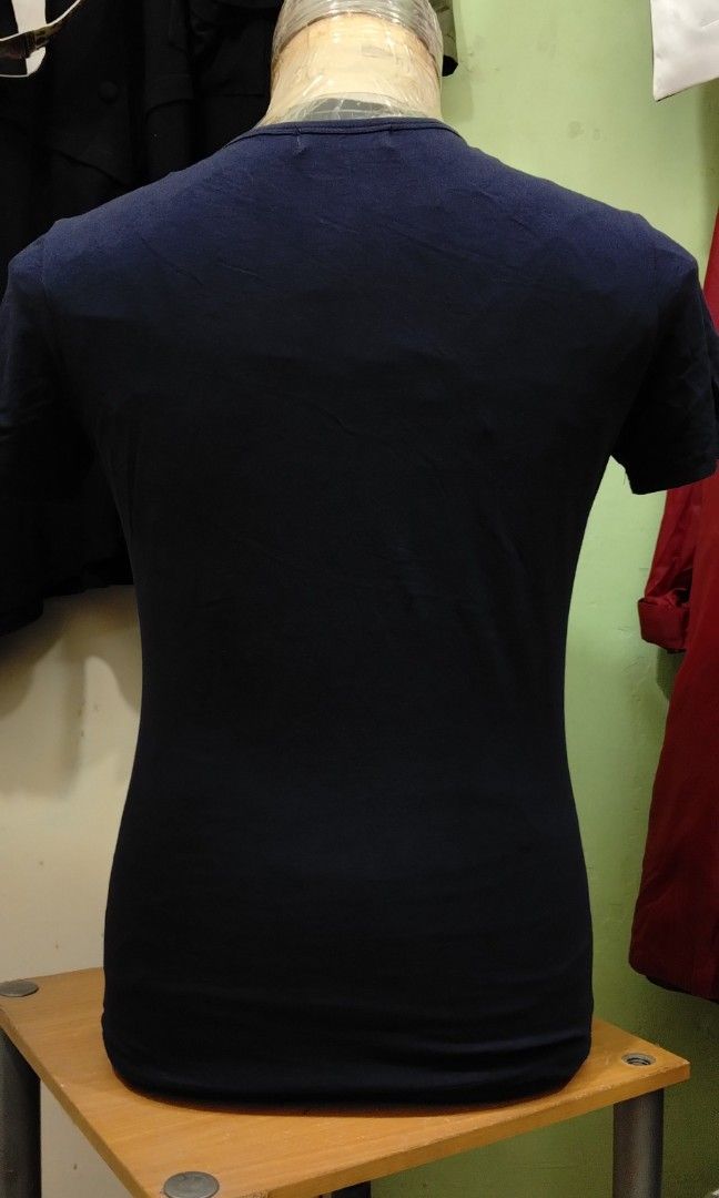 Givenchy (Category: Activewear) located in Petaling Jaya. Submitted by thelohstore (Listing ID 1468486100, Image 3). Description: .