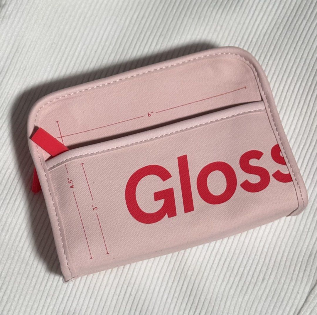 Glossier Pink Makeup Bag Pouch (Category: Purses & Pouches) located in Manila. Submitted by glossywife (Listing ID 1468331619, Image 1). Description: Bnew, never been used :) Mop: bank transfer Mod: grabexpress / j&t / lalamove glossier glossier bag saie merit ilia rhode summer fridays rare beauty tower28 tower 28 kosas milk makeup charlotte tilbury olehenriksen gisou cocokind typology aesop byoma beauty makeup makeupbag makeuppouch cosmeticbag c