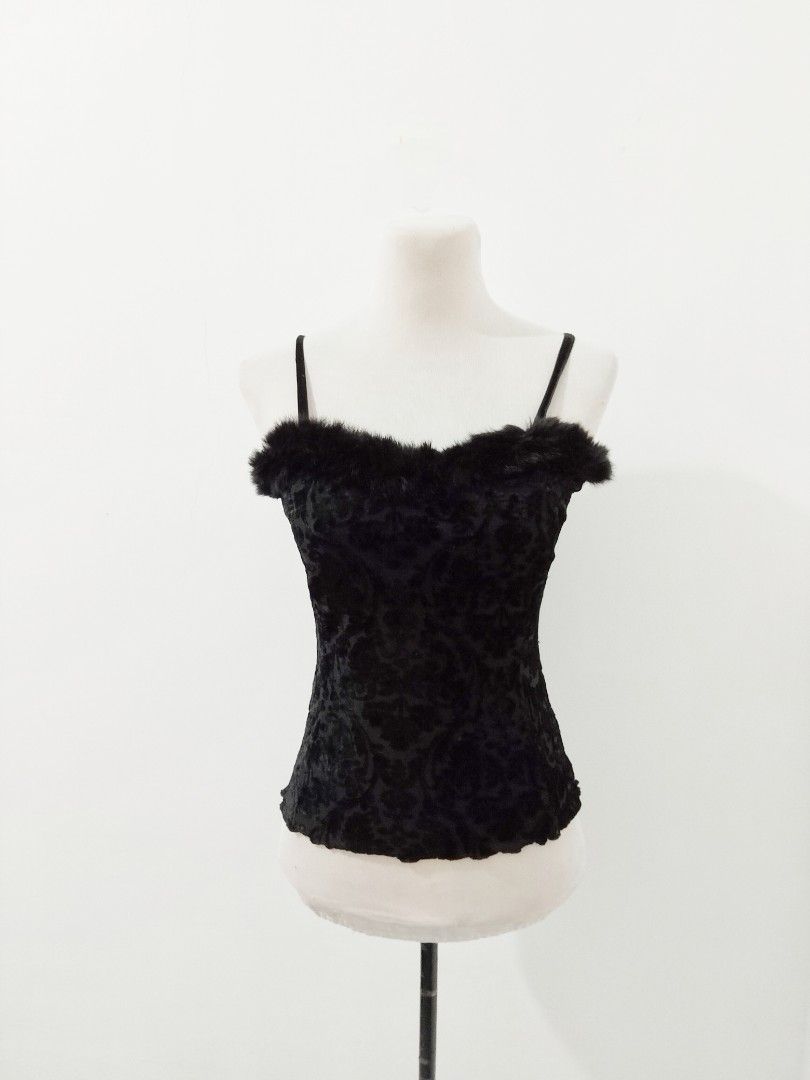 Gothic fury top (Category: Others Tops) located in Cotabato. Submitted by winonasallure (Listing ID 1468304910, Image 1). Description: size:small.