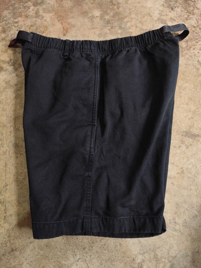 Gramicci short (Category: Shorts) located in Kabacan. Submitted by thriftpingts (Listing ID 1468315753, Image 3). Description: Gramicci short (S USA) (M Asian) on tag) Condition: 10/10 Color rate : 10/10 Waist: 28-32 Length: 16.5 Hem: 11 Washtags: ✅ Issue: ❌.