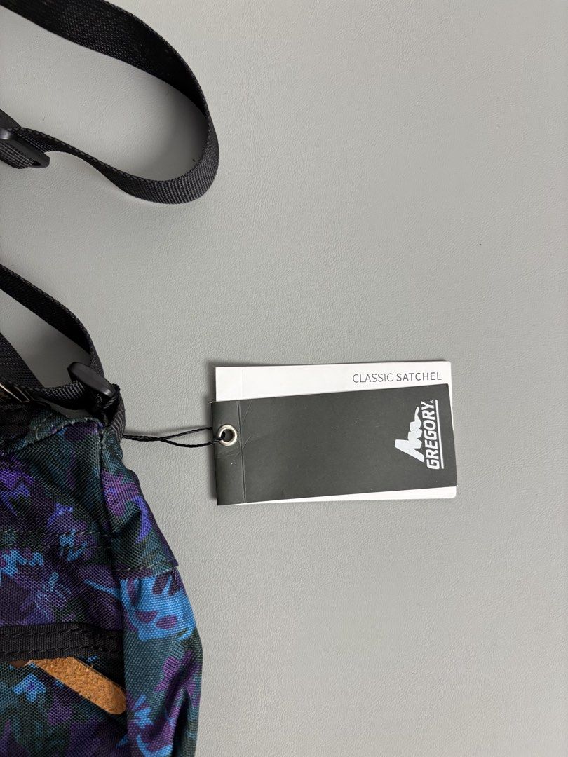 Gregory Sling Bag (Category: Sling Bags) located in San Fernando. Submitted by kayemanalac_05 (Listing ID 1468427030, Image 3). Description: .