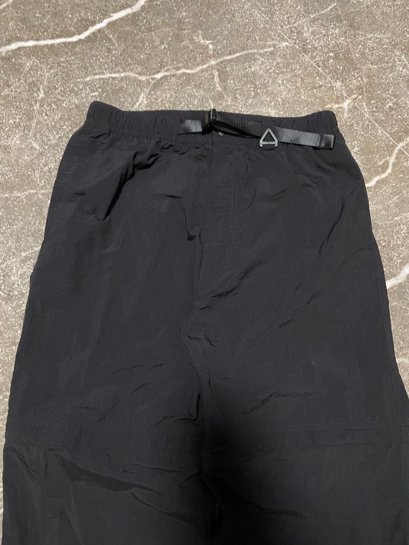 GU Convertible Pants (Category: Trousers) located in Lucena. Submitted by 0174.archive (Listing ID 1468429173, Image 2). Description: very good used condition no flaws size m on tag Actual Measurements (inches) Waist: 15-17 / 30-34 around Length: 39.5 Leg opening: 10 Message before buying. Items are pre-loved / second hand used. Manage your expectations. Buy with confidence. No return no exchange. Additional Shipping Fee Ship via JRS / JNT MOP GC
