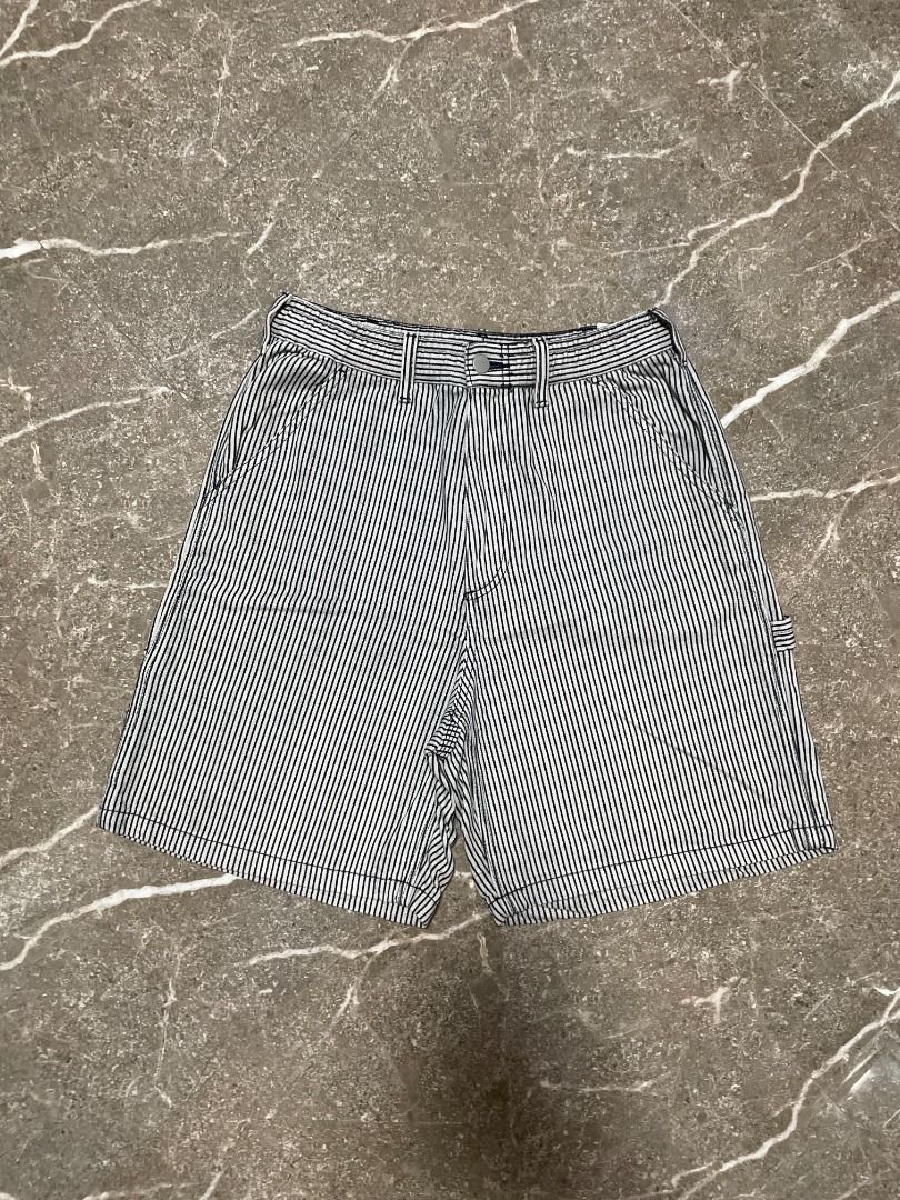 GU HICKORY JORTS CARPENTER (Category: Shorts) located in Lucena. Submitted by 0174.archive (Listing ID 1468427476, Image 1). Description: very good used condition no flaws Actual Measurements (inches) Waist: 14-16 / 28-32 Length: 20 Leg opening:12 Message before buying. Items are pre-loved / second hand used. Manage your expectations. Buy with confidence. No return no exchange. Additional Shipping Fee Ship via JRS / JNT MOP GCASH / BPI .