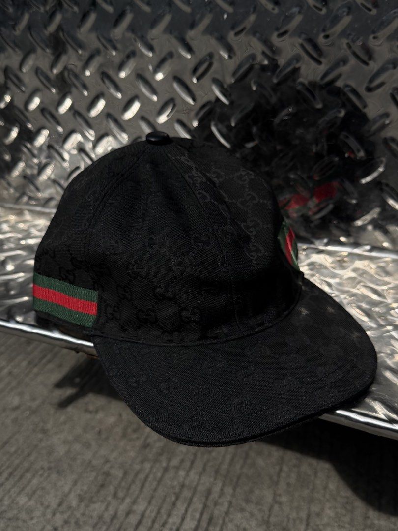 Gucci GG Monogram OG (Category: Caps & Hats) located in Caloocan City. Submitted by yesyes.flyest (Listing ID 1468305279, Image 1). Description: Gucci GG Monogram OG Size Large Baseball Cap (59cm) Complete tags Good Condition Cap Only No other inclusionss Issues: None 📨 DM me to purchase and details..