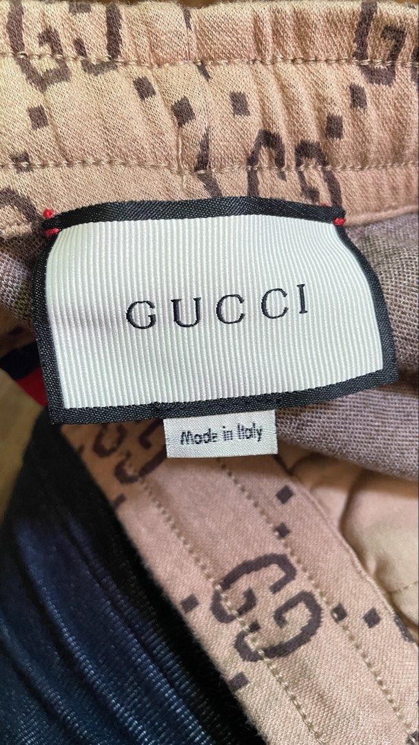 Gucci Monogram Pants (Category: Luxury Apparel) located in Las Pinas. Submitted by mnl.streetwear.ph (Listing ID 1468302912, Image 3). Description: • Gucci MonoGram Jogger Pants Size Small Complete Details Posted.