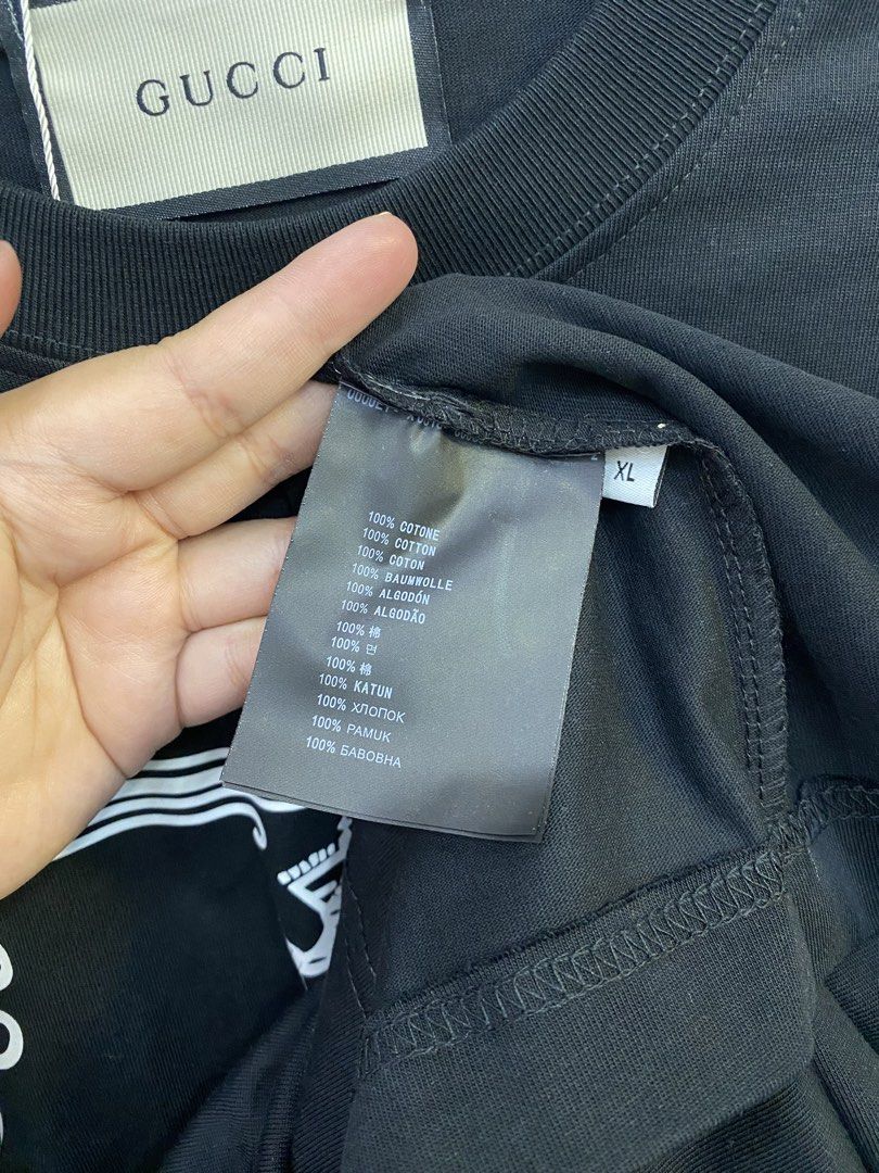GUCCI SWEATER (Category: Luxury Apparel) located in Baguio. Submitted by lairdegawd_06 (Listing ID 1468462460, Image 3). Description: Dimes-25x30 Excellent condition 10/10 color rate No flaw Complete tags Check photos for more details.