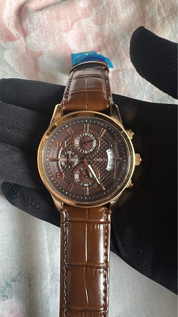 Guess Exec rosegold watch (Category: Luxury Watches) located in Iriga City. Submitted by siacsomar43 (Listing ID 1468295292, Image 3). Description: Good condition pwedeng pwede sa everyday used! unit only no box From Japan We ship nationwide thru Lbc/Jnt Japan Surplus authenticity is not guaranteed so buy at your own risk we are located in iriga city camarines sur please visit my facebook page: clyde somar.