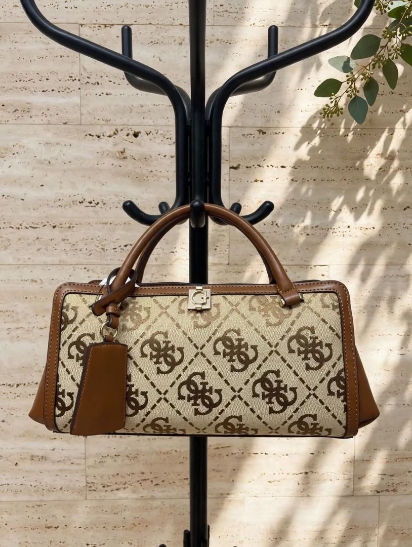 Guess Hand Bag (Category: Purses & Pouches) located in Rizal. Submitted by hiraya16 (Listing ID 1468303448, Image 1). Description: Onhand ready to ship DM for inquiries. ✉️.