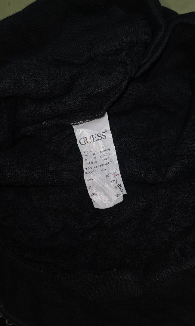 Guess Pull Over Hoodie (Category: Hoodies) located in Hinigaran. Submitted by thrift_street_6106 (Listing ID 1468428100, Image 3). Description: (Guess) Pull Over Hoodie. (MID LOGO DESIGN.) DIMES'20'27. MEDIUM Good as new. No issue..