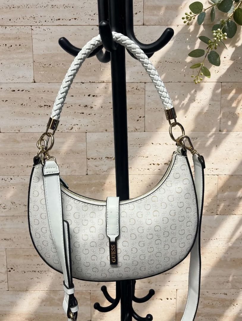 Guess Two Way Bag White (Category: Cross-body Bags) located in Rizal. Submitted by hiraya16 (Listing ID 1468304339, Image 1). Description: Onhand ready to ship DM for inquiries. ✉️.