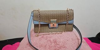 由 lea_preloved.tw (刊登 ID 1468327898，圖片 1) 提交，位於 的 (類別：)，說明：。