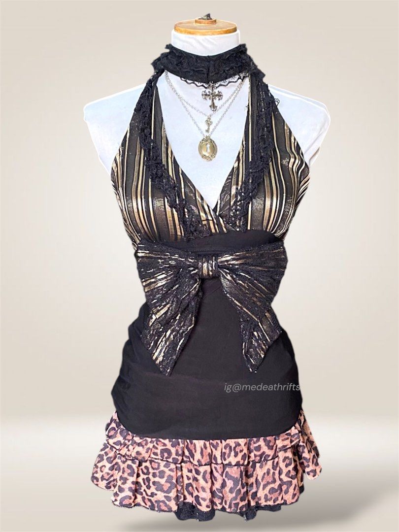 gyaru big bow top japan (Category: Blouses) located in Cavite. Submitted by medeathrifts (Listing ID 1468480331, Image 1). Description: 𝜗𝜚 big bow gyaru halter top 🇯🇵 ── ⟢ ・⸝⸝ ⋮ ⌗ ┆꩜ 𝒔𝒊𝒛𝒆: 𝒔𝒎𝒂𝒍𝒍–𝒎𝒆𝒅𝒊𝒖𝒎 (𝒐𝒏𝒆 𝒔𝒕𝒐𝒄𝒌 𝒐𝒏𝒍𝒚) ⋮ ⌗ ┆꩜ black 𝐚𝐜𝐭𝐮𝐚𝐥 𝐜𝐨𝐥𝐨𝐫 ♡ ⋮ ⌗ ┆꩜ 𝒅𝒆𝒇𝒆𝒄𝒕: — ── ⟢ ・⸝⸝ fixed price ୨୧ 𝐜𝐥𝐚𝐢𝐦: ₱𝟏,𝟗𝟗𝟗 | $𝟑𝟒 𝐔𝐒𝐃 (𝒂𝒖𝒕𝒐 𝒚𝒐𝒖𝒓𝒔).
