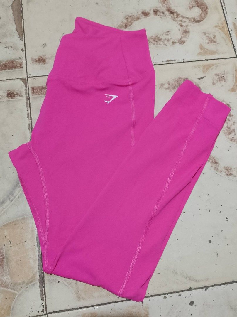 Gymshark workout tights (Category: Activewear) located in Baguio. Submitted by ukay.kayuhjan (Listing ID 1468359843, Image 2). Description: gymshark workout tights medium on tag 33length excellent 580₱.