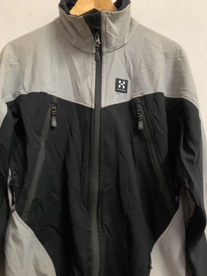 HAGLOFS sofshell windstopper jacket (Category: Coats, Jackets and Outerwear) located in Shah Alam. Submitted by buyie_ (Listing ID 1468343083, Image 2). Description: P 20 L 27.