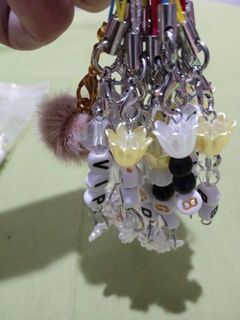 [BUNDLE] Phone Straps and Lanyards Multi-color Lot, Hobbies & Lifestyle ...