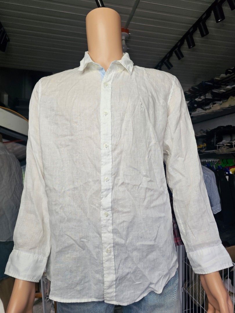 Hazzys long sleeve shirt (Category: Tshirts & Polo Shirts ) located in Baguio. Submitted by kayeonlineshop (Listing ID 1468340620, Image 2). Description: white, long-sleeve, button-down linen shirt.
