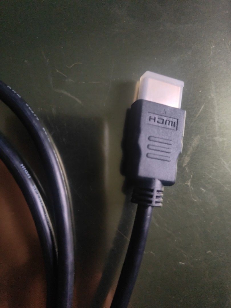 Hdmi cable (Category: Media Streamers & Hubs) located in Manila. Submitted by wuxue998 (Listing ID 1468356387, Image 2). Description: Brand new HDMI cable, approximately 1.2 meters long ✅.