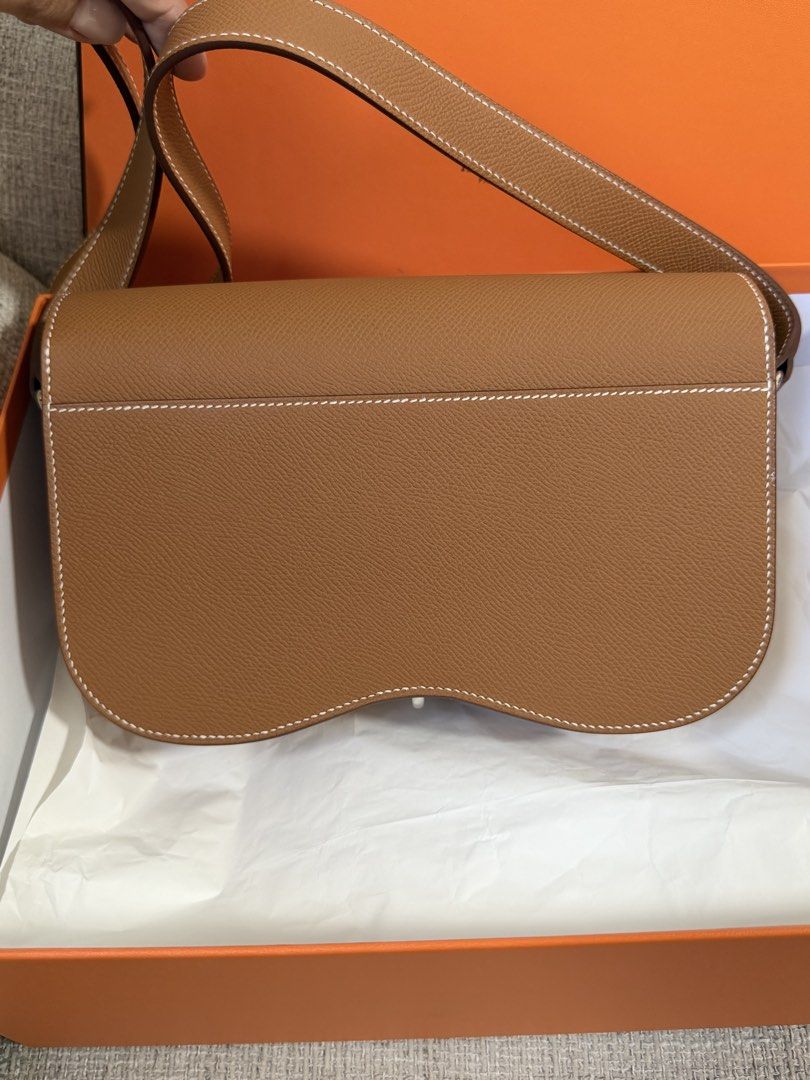 Hermes Della Elan (Category: Luxury Bags & Wallets) located in Quezon City. Submitted by _cherryontop_ (Listing ID 1468355765, Image 2). Description: Like new condition Gold PHW | Stamp W 9.5/10 Full set with receipt and authentication.