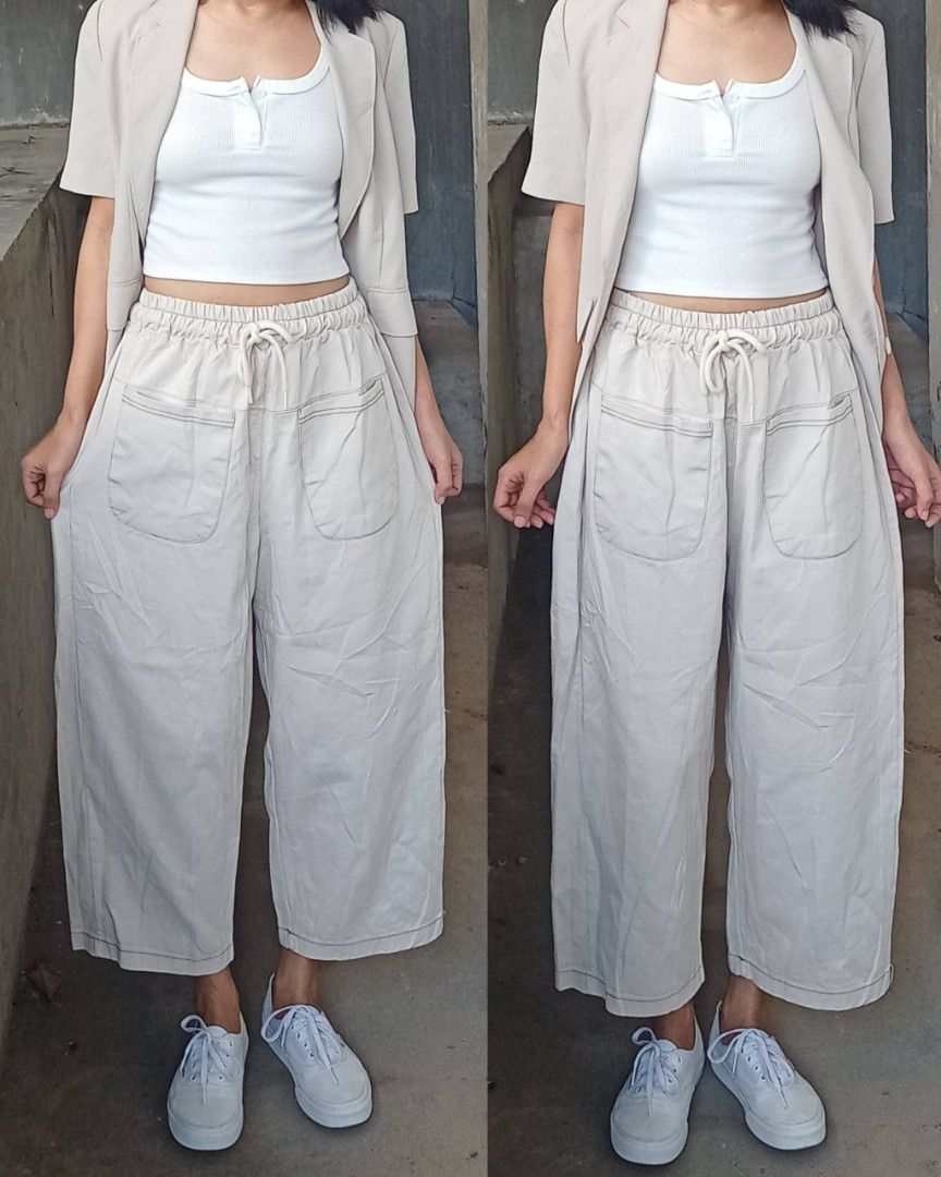 Highwaist cream soft lightweight denim pants (Category: Other Bottoms) located in Davao. Submitted by kannikasok1987 (Listing ID 1468322686, Image 1). Description: Highwaist Waist 27-36 (garterize) Hips 44 L 34.5 good as new.