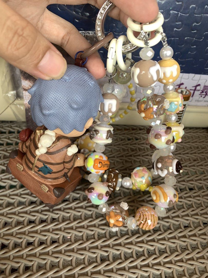 Popmart Hirono Charm Set (Category: Designer & Blind Box Toys) located in Manila. Submitted by macks_toys (Listing ID 1468386809, Image 3). Description: 📌You may send DM for your inquiries. ✨KINDLY CHECK EACH DETAILS✨ 🔳 From Japan/UK Surplus items 🔳 New but no box 🔳 included other charms 🔳 Manage your expectations since it’s preloved and from Surplus Items 🔳 WYSIWYG ✨ Thank you! ✨.