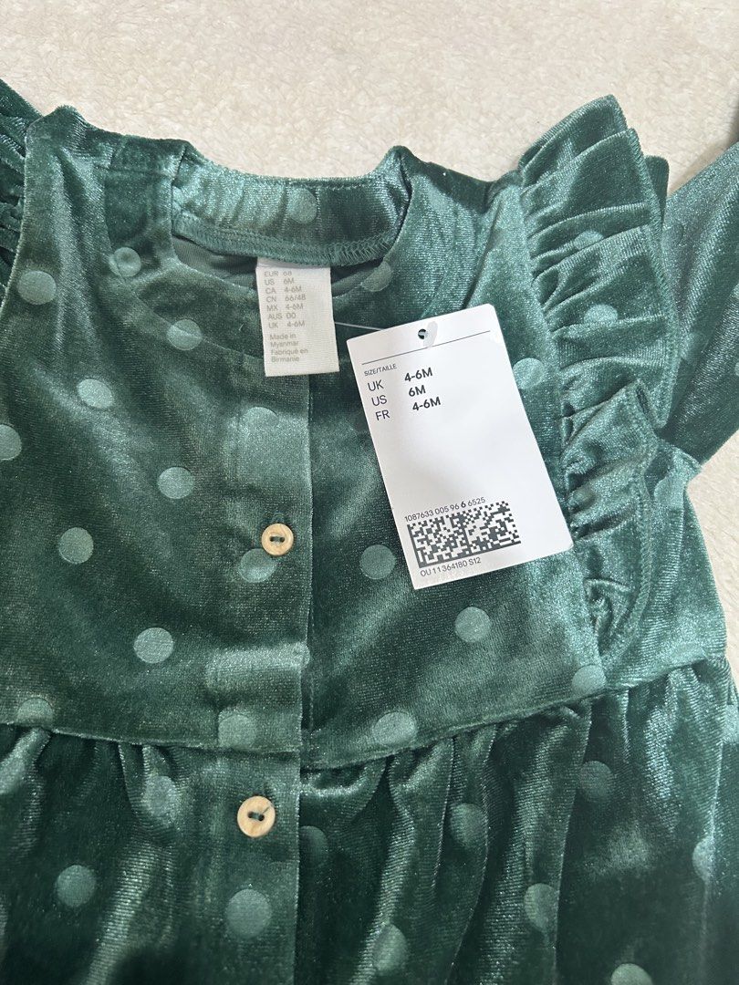 H&M BABY Jumpsuit (Category: Babies & Kids Fashion) located in Vigan. Submitted by aaamoreapparel (Listing ID 1468346850, Image 2). Description: .
