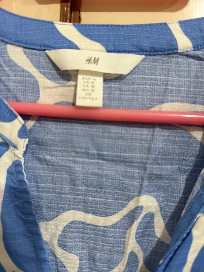 H&M Blue Linen Dress Medium (Category: Dresses) located in Manila. Submitted by preloved_new_forsale (Listing ID 1468353662, Image 3). Description: .