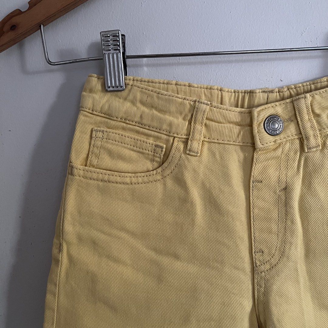 H&M kids bermuda shorts (Category: Babies & Kids Fashion) located in Manila. Submitted by ourburstingwardrobe_ (Listing ID 1468361070, Image 2). Description: Size 5 Good as new 2nd pic is the actual color.