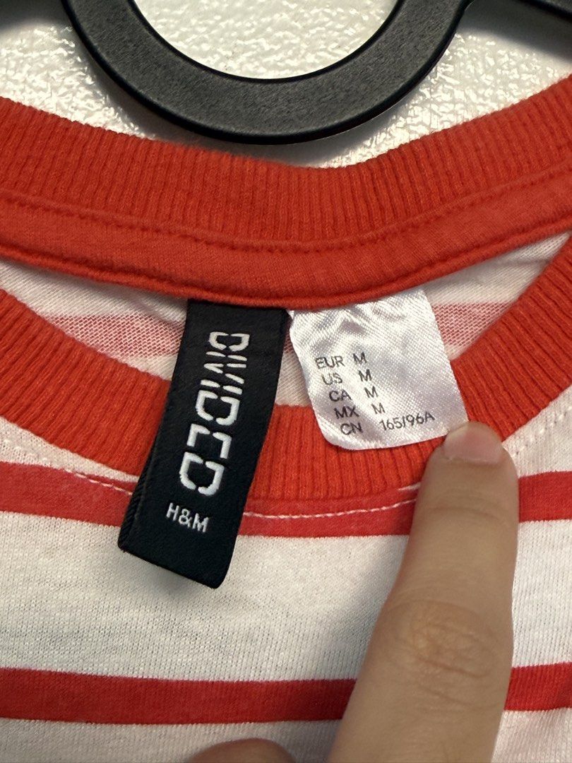 H&M White Striped Crop Top (Category: Shirts) located in Manila. Submitted by katsinlao (Listing ID 1468283931, Image 3). Description: Details: Size: Medium on tag Issue: with minimal yellow stains RFS: Decluttering, Payment: - Payment first policy - Gcash - Maya - Gotyme - COD (if lalamove) - Cash if meet up .
