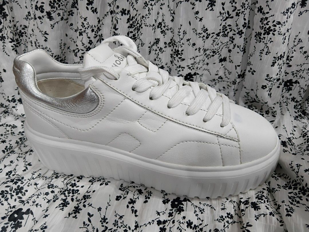 Hogan LAST PRICE POSTED (Category: Sneakers) located in Subic. Submitted by AnythingBrandedby_May (Listing ID 1468427592, Image 2). Description: Hogan LAST PRICE POSTED.