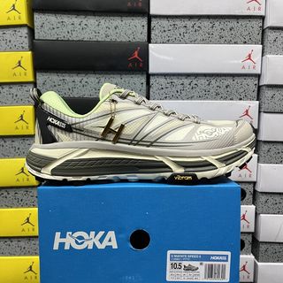 HOKA Transport 2 Wide GoreTex Alabaster, Women's Fashion, Footwear ...