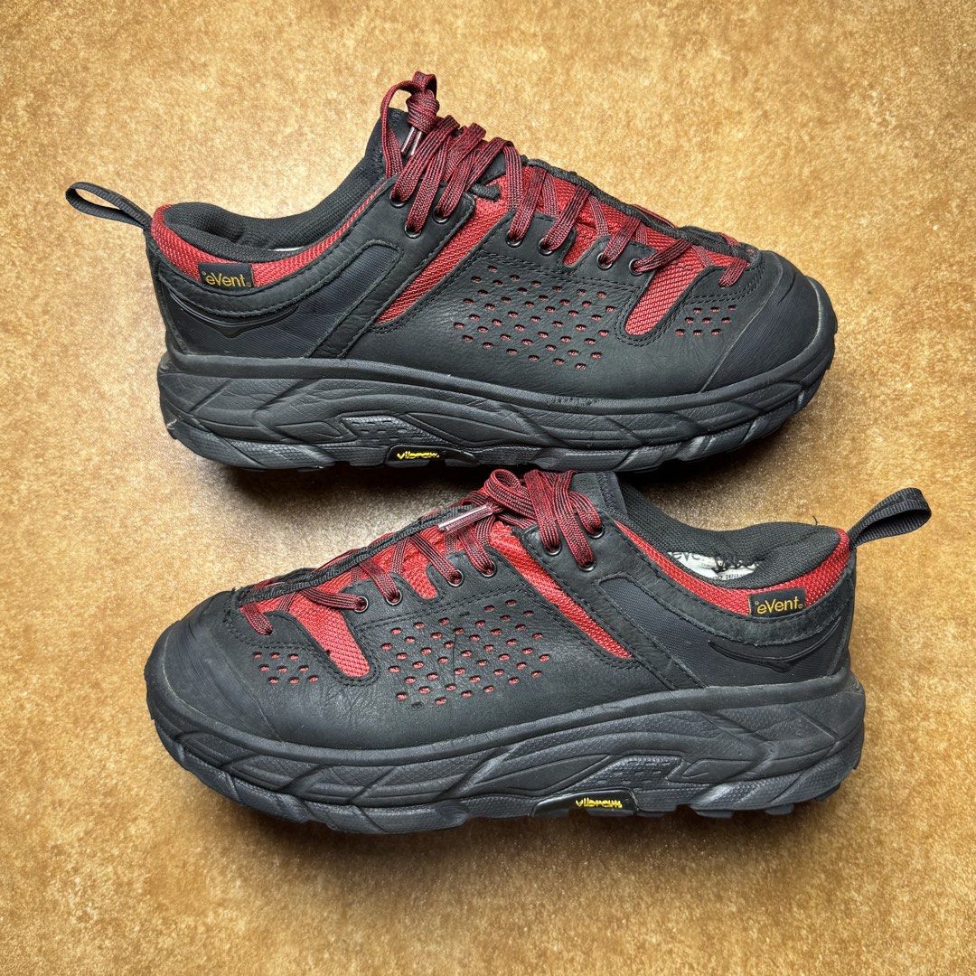 HOKA TOR ULTRA (Category: Sneakers) located in Panabo. Submitted by shoerarefinds (Listing ID 1468302628, Image 1). Description: HÓKÄ TÒŘ ÙLȚŘA SIZE: CM 5.5 / EURO 40⅔/ US 7.5 Excellent condition, fix sockliner LOCATION: PANABO CITY, DAVAO DEL NORTE, 8105 1800 FREESHIPPING.