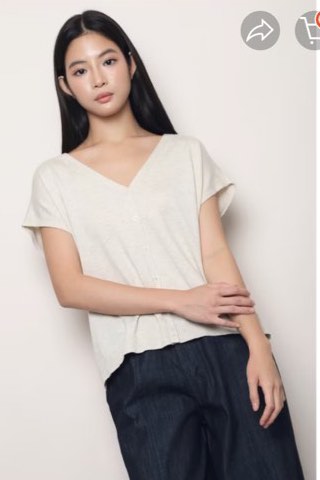 (Category: ) located in . Submitted by lilmissshopping (Listing ID 1468405038, Image 1). Description: .
