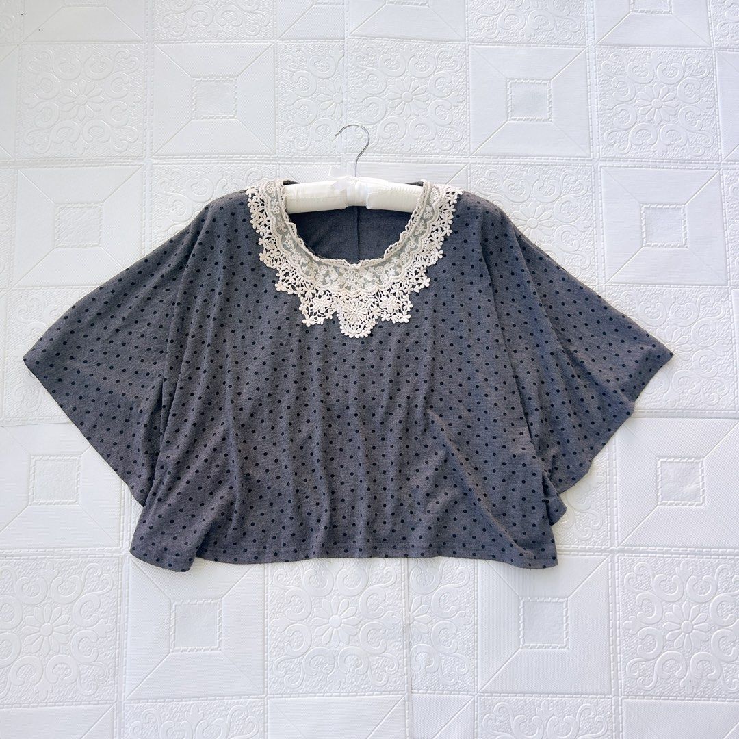 HONEYLINK Grey Polka Dot batwing Blouse (Category: Blouses) located in Baguio. Submitted by icandy.collects (Listing ID 1468310312, Image 1). Description: gray polka poncho type top -no flaws -semi cropped -freesize.