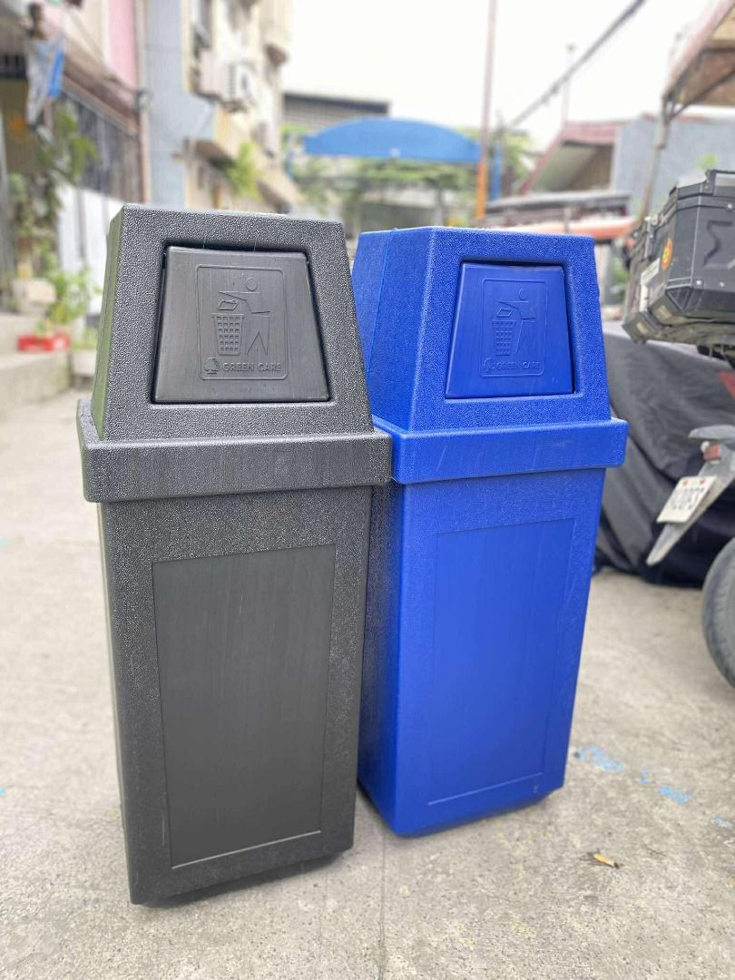 HOODED BIN TRASH BIN (Category: Waste Bins & Bags) located in Caloocan City. Submitted by epicdragon.cf8b55 (Listing ID 1468287587, Image 1). Description: HOODED BIN TRASH BIN 120 liters- 42L x 42W x 109.5H - Brand: Green Care - Colors available: Black and Blue We also have Barrier / traffic cone / ppe's / cover all Trash bin / cooler box / kayak / freezer jacket Safety shoes / rainboots/ raincoat JUST CALL US / Pm me for more info. -09971763227 