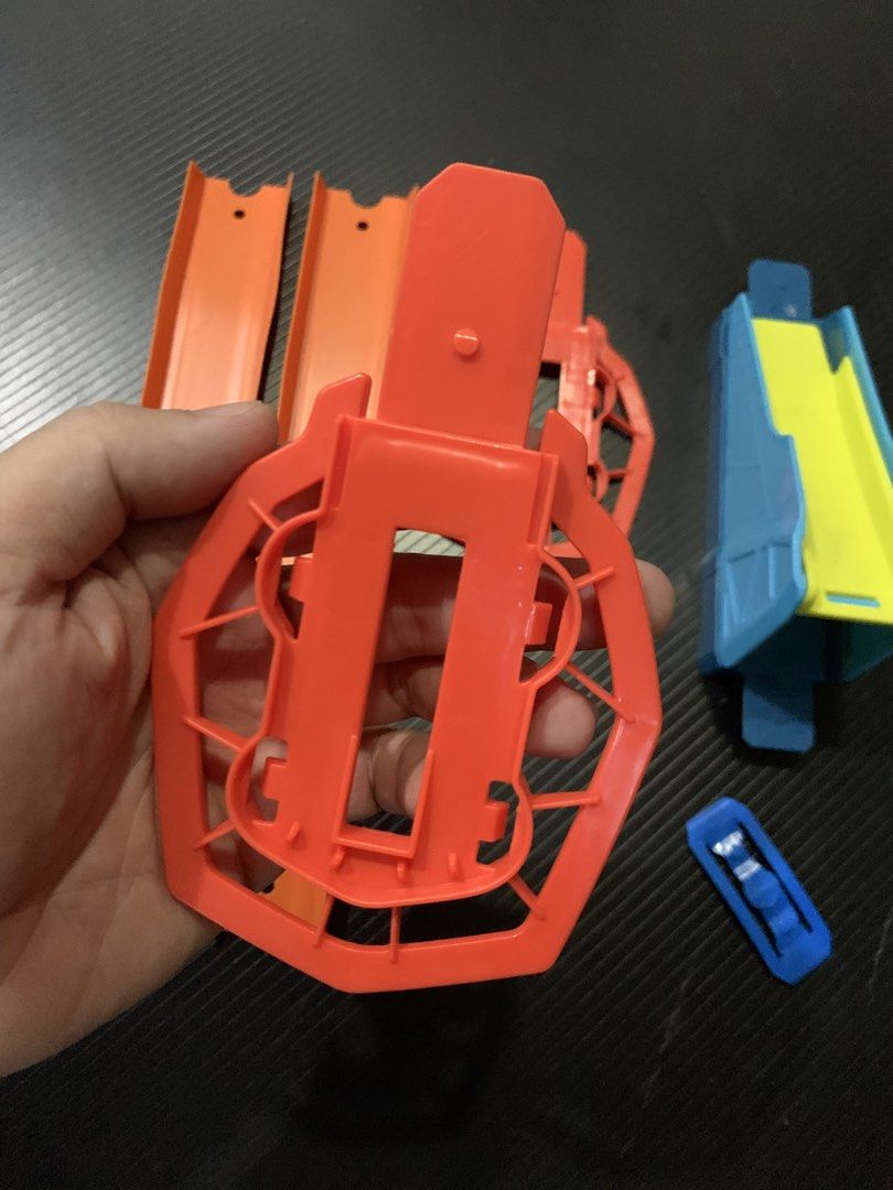 Hotwheels Tracks and pieces (Category: Interactive Toys) located in Carmona. Submitted by bihira (Listing ID 1468285469, Image 2). Description: Hotwheels Tracks and pieces - WYSIWYG - Parts - Custom Tracks - DIY.