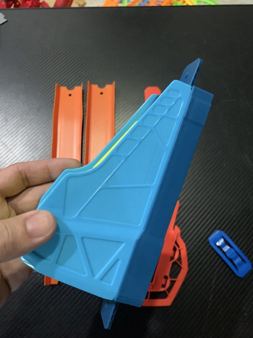 Hotwheels Tracks and pieces (Category: Interactive Toys) located in Carmona. Submitted by bihira (Listing ID 1468285469, Image 3). Description: Hotwheels Tracks and pieces - WYSIWYG - Parts - Custom Tracks - DIY.