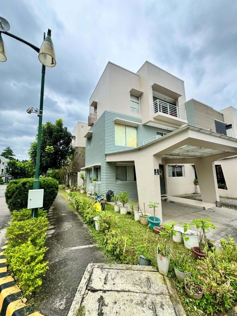 (Category: ) located in . Submitted by kiersantos.integrityrealty (Listing ID 1468340701, Image 1). Description: .